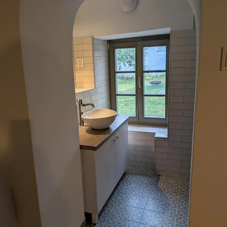 A Bejarat Vendeghaz アパート