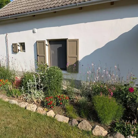 A Bejarat Vendeghaz アパート *