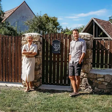 Appartamento A Bejárat Balatonhenye