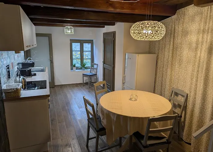 A Bejárat Apartman Balatonhenye